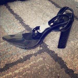 Black Pumps. Brand new never worn with box!